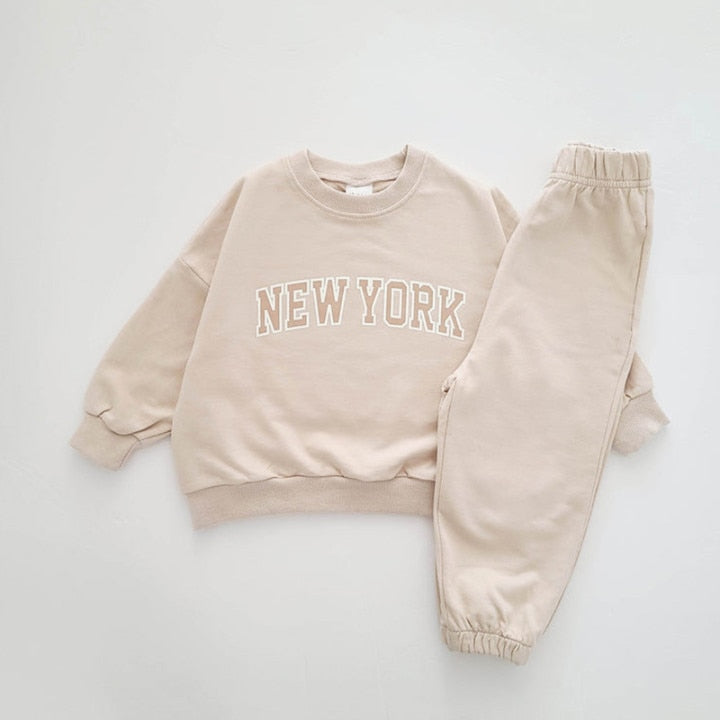 New York Sweatshirt & Jogger Pants Set